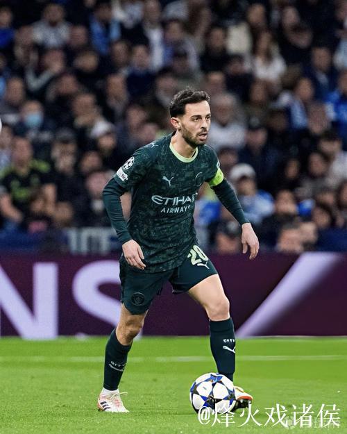 累计三黄停赛,B席将缺席曼城下一轮欧冠比赛 累计三黄停赛,B席将缺席曼城下一轮欧冠比赛