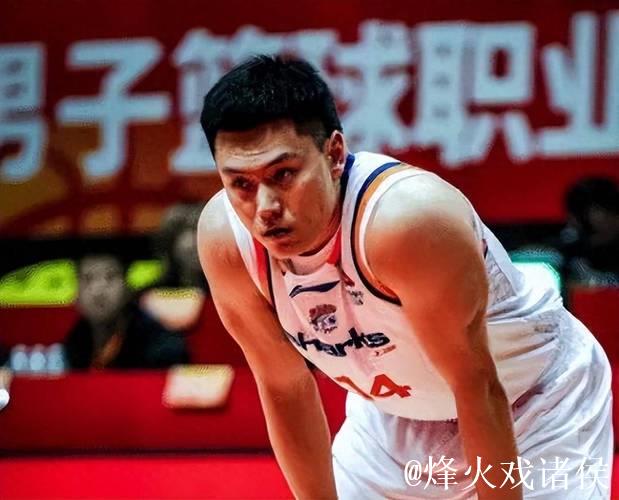 李弘权21分上海大胜广东 张宁21分山西负同曦