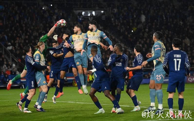 欧冠-大马丁多次扑救杜埃世界波 巴黎3-1维拉 欧冠-大马丁多次扑救杜埃世界波 巴黎3-1维拉